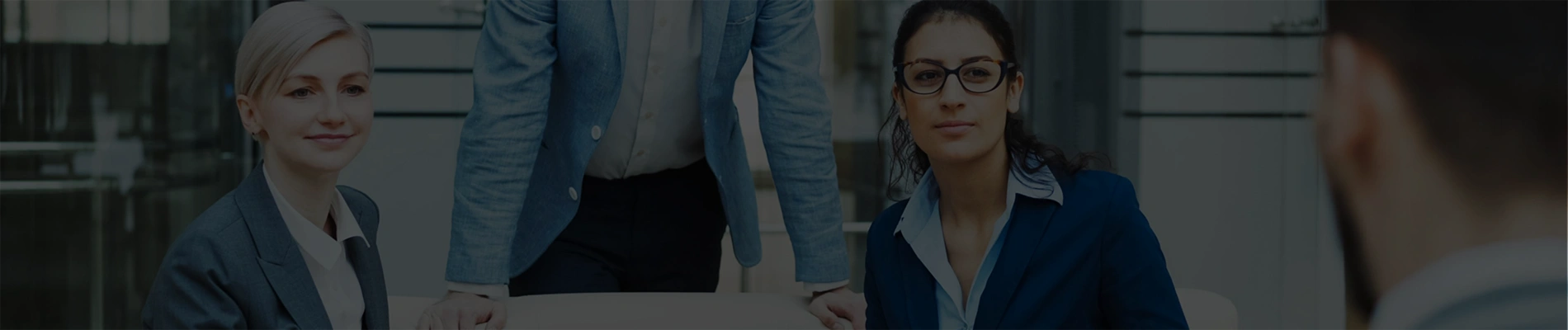 Customer Service Banner